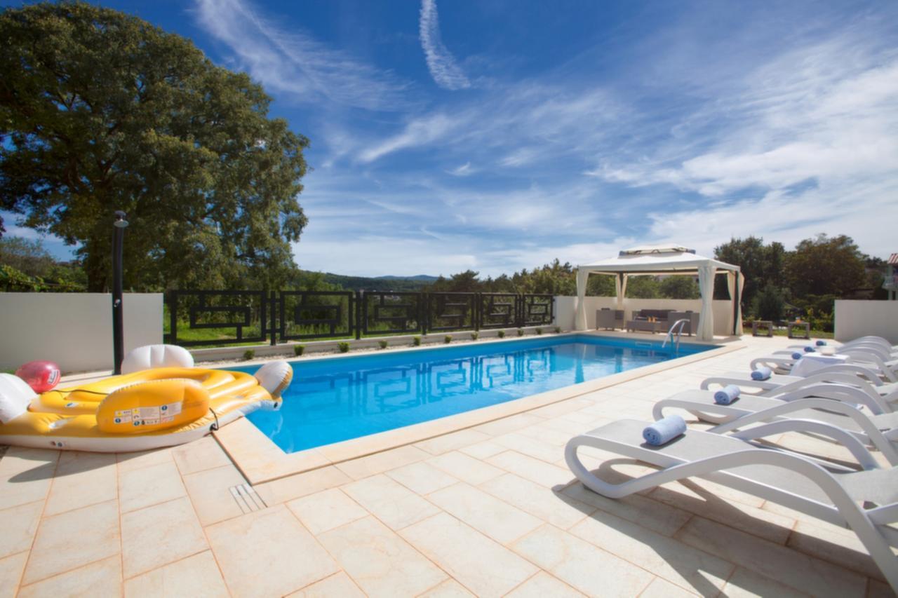 Holiday Home Sanchi Labin  Esterno foto