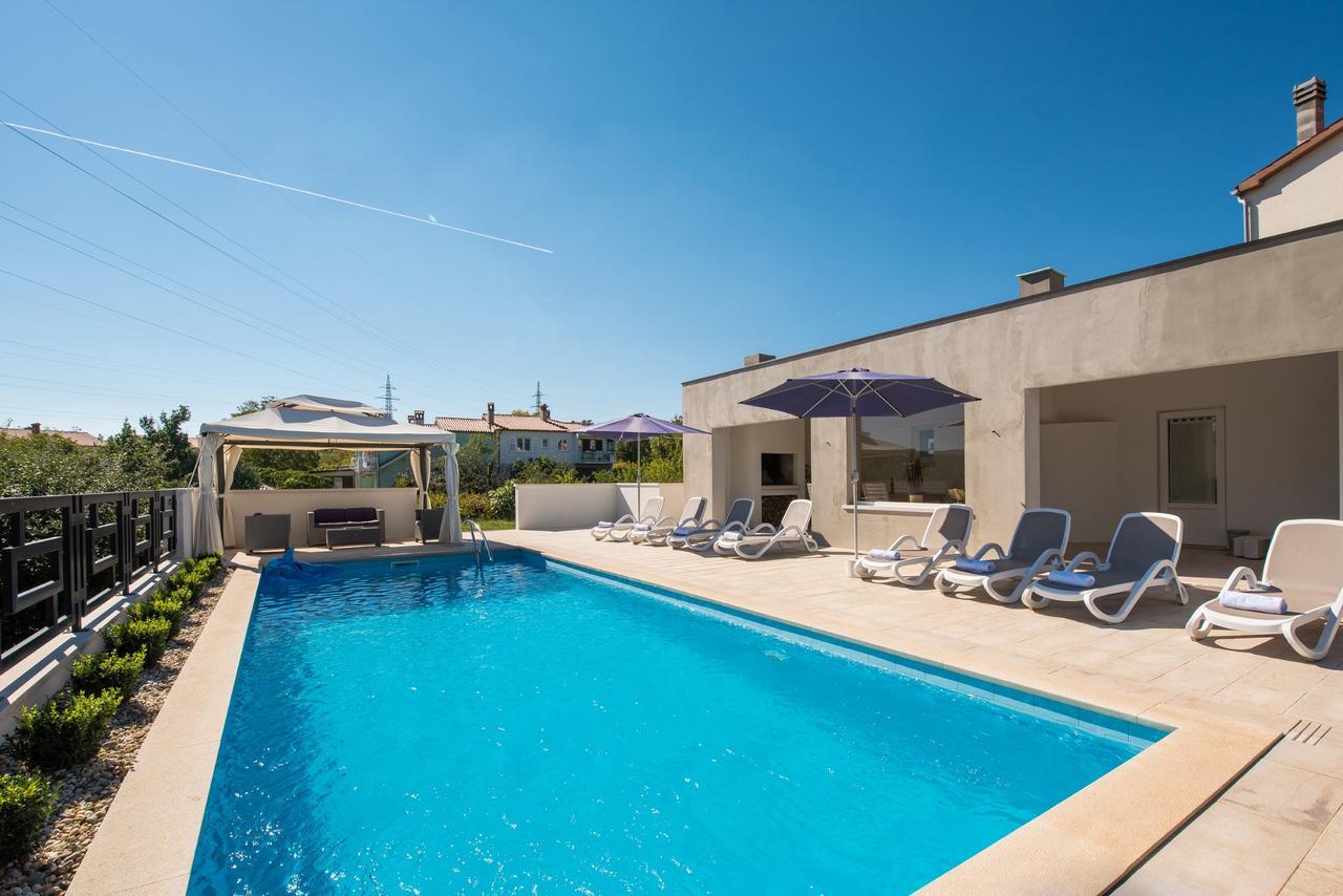 Holiday Home Sanchi Labin  Esterno foto
