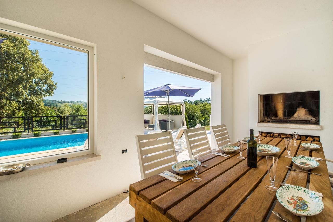 Holiday Home Sanchi Labin  Esterno foto